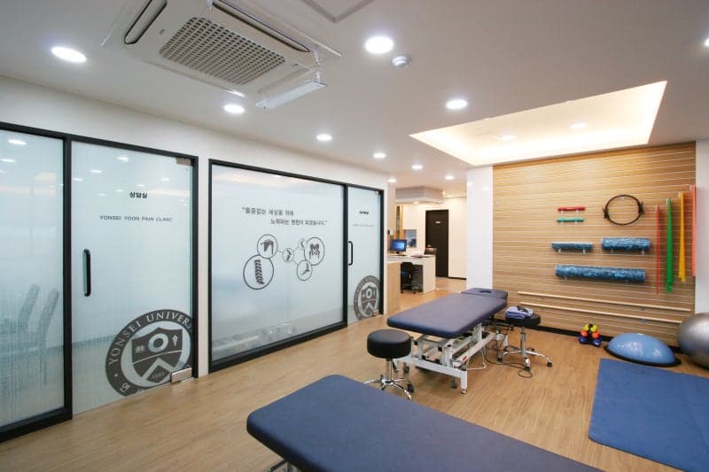 전문 치료사의 1:1 도수치료